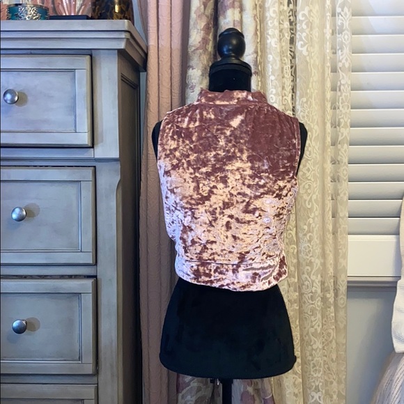 Velvet Top - Picture 3 of 7